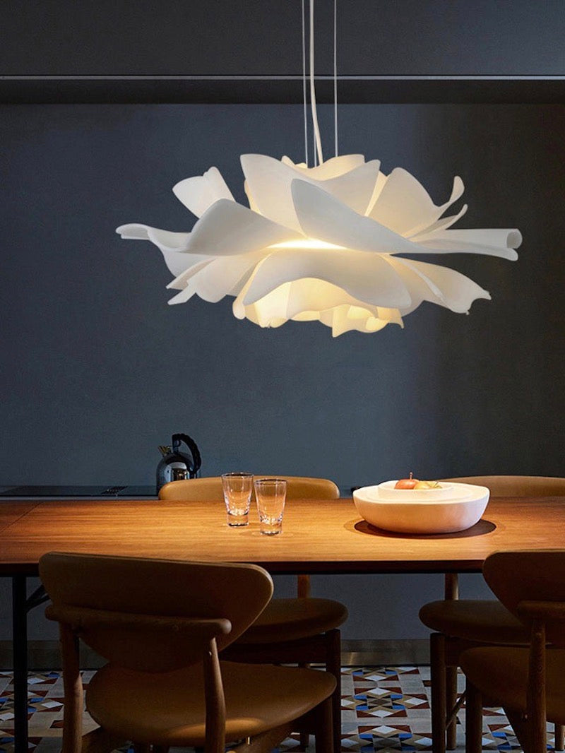 Handcrafted White Lotus Flower Acrylic Pendant Light — Vintage Nordic Ceiling Lamp