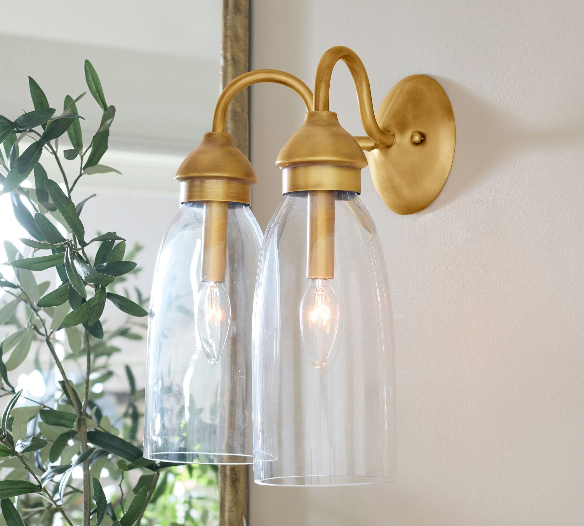 Halstead Wall Lamp — Single Head, 13cm Depth