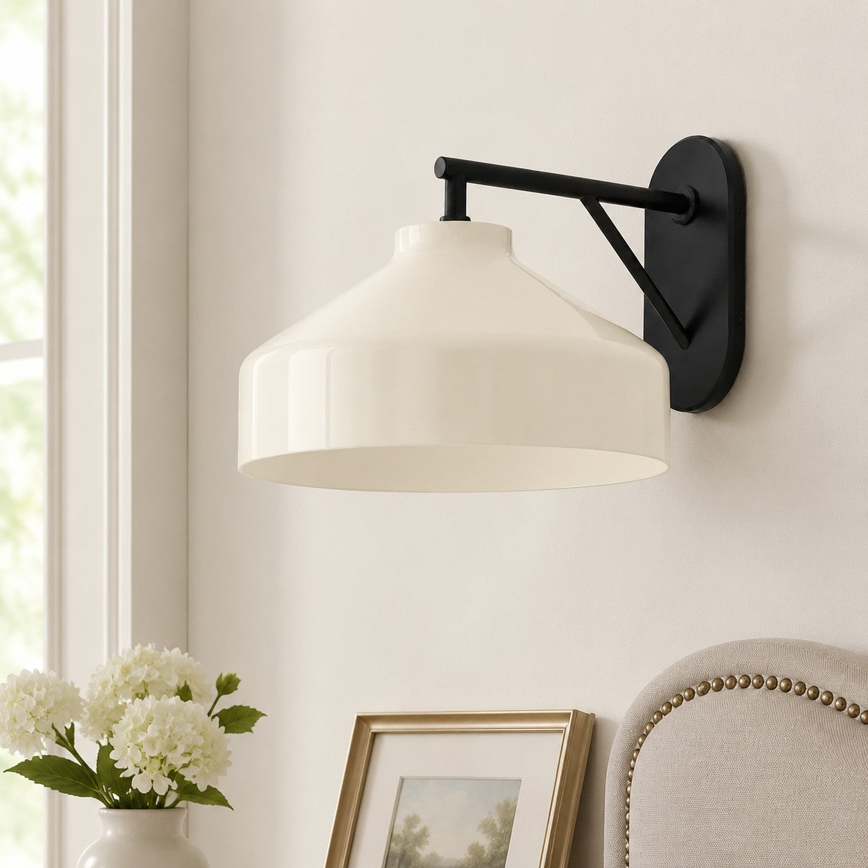 Hanton Industrial Modern Outdoor Wall Sconce — Slim Contemporary Design