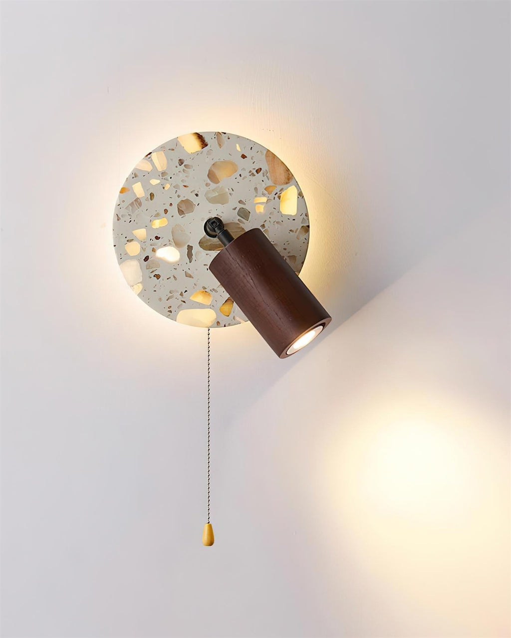 Traviso Wall Lamp with Adjustable Head, Pull Switch
