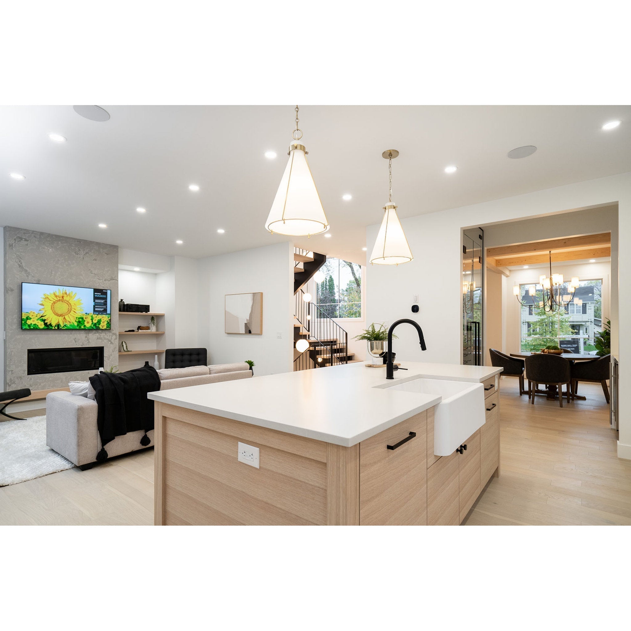 Esilora Harlem Chandelier — Belgian Linen Drum Shades