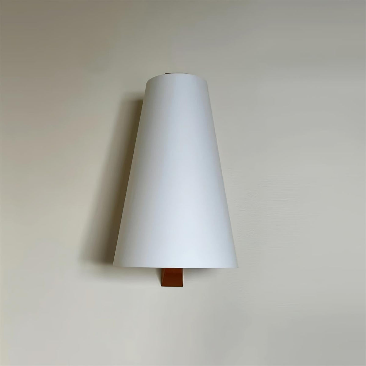 Trianora Wall Lamp — Triangular Geometric Design