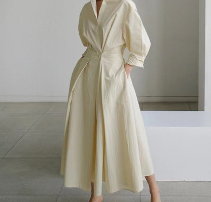 Robe Maxi Style Chemisier avec Taille Plissée et Coupe Évasée