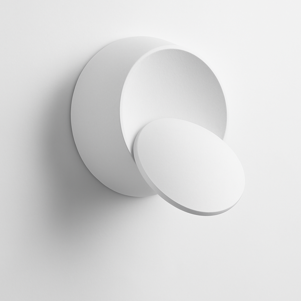 Adjustable LED Wall Lamp for Modern Interiors | fashely
