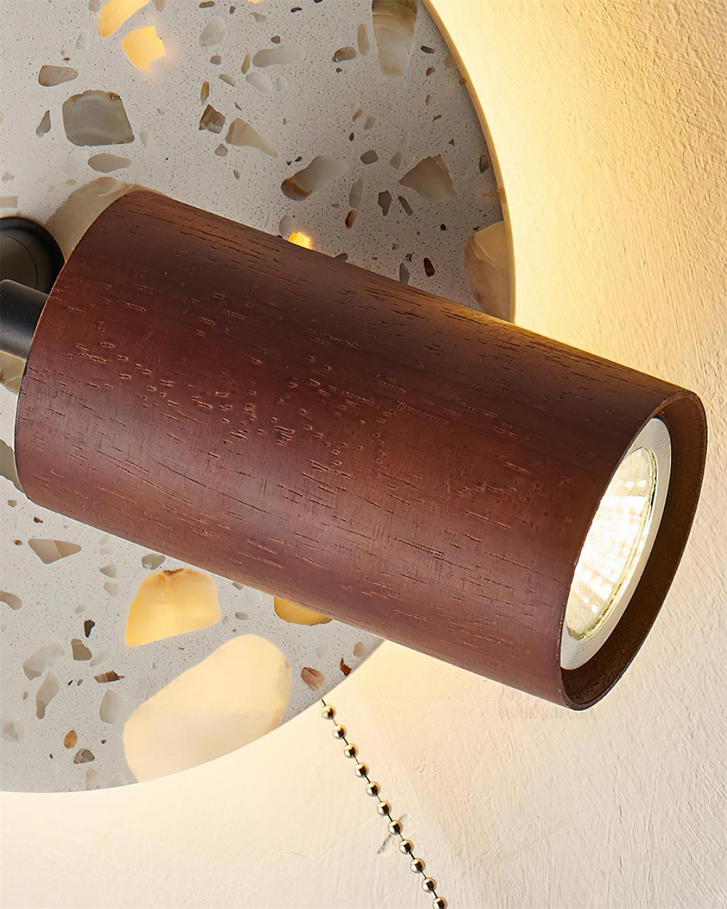 Traviso Wall Lamp with Adjustable Head, Pull Switch
